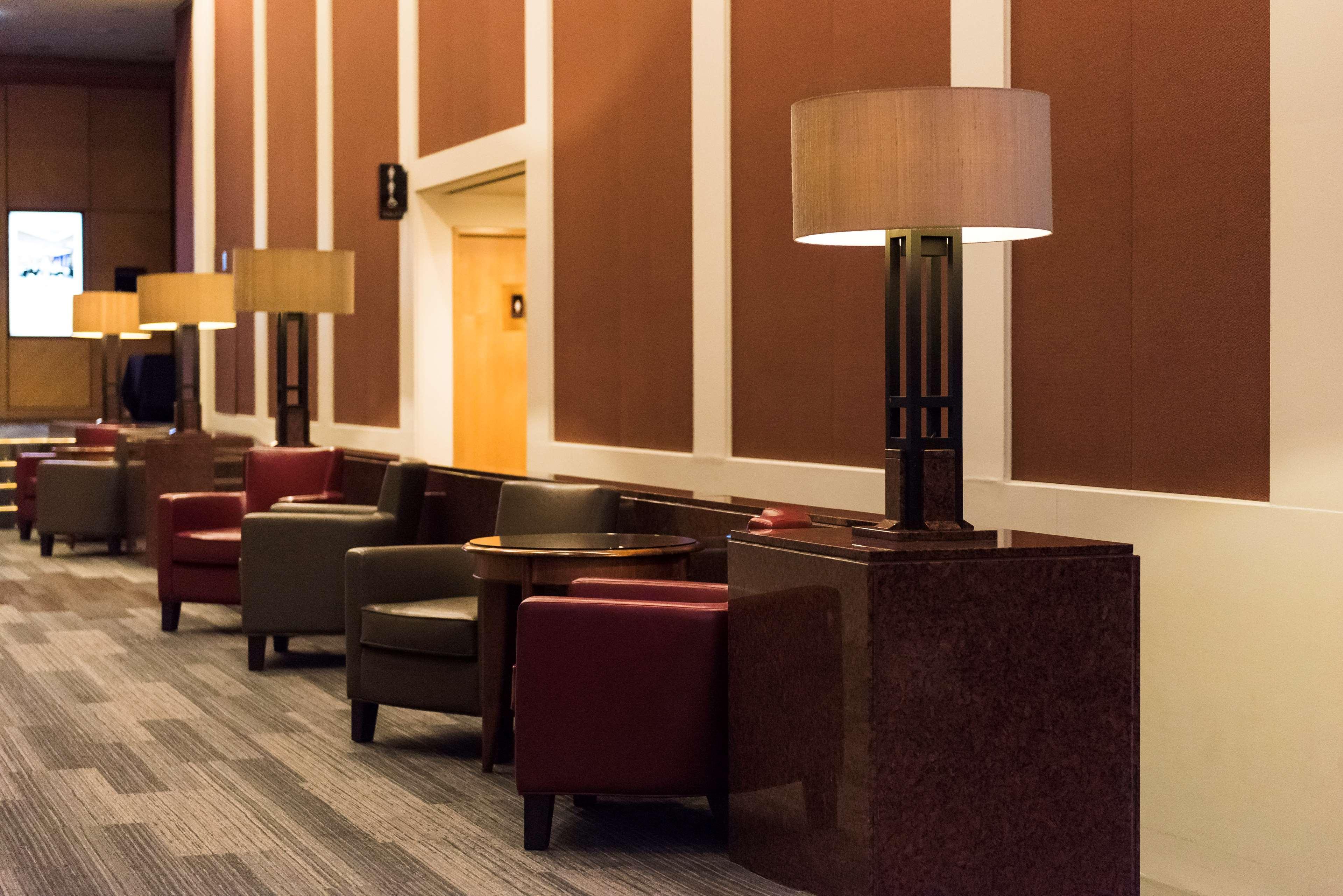 Jw Marriott Auckland Hotell Exteriör bild The interior of the lounge